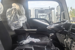 福田奥铃新捷运 青春无敌版 2.5L柴油 151马力 万里扬6档 4.17米单排栏板轻卡(宽体)