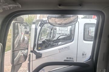 ��������½��� �ഺ�޵а� 2.5L���� 151���� ������6�� 4.17�׵��������Ῠ(����)ͼƬ