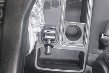 ��������½��� �ഺ�޵а� 2.5L���� 151���� ������6�� 4.17�׵��������Ῠ(����)ͼƬ
