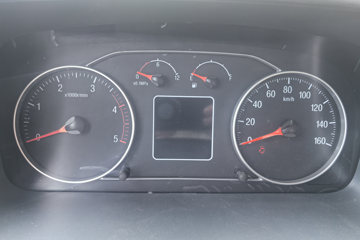 ��������½��� �ഺ�޵а� 2.5L���� 151���� ������6�� 4.17�׵��������Ῠ(����)ͼƬ