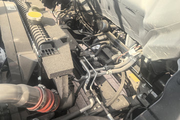 ��������½��� �ഺ�޵а� 2.5L���� 151���� ������6�� 4.17�׵��������Ῠ(����)ͼƬ