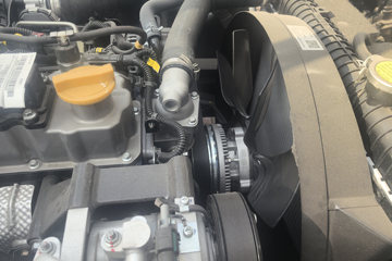 ��������½��� �ഺ�޵а� 2.5L���� 151���� ������6�� 4.17�׵��������Ῠ(����)ͼƬ