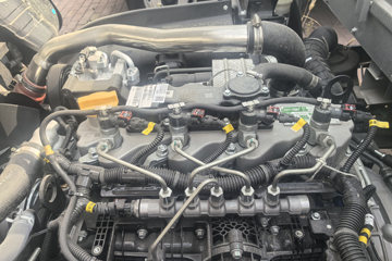 ��������½��� �ഺ�޵а� 2.5L���� 151���� ������6�� 4.17�׵��������Ῠ(����)ͼƬ
