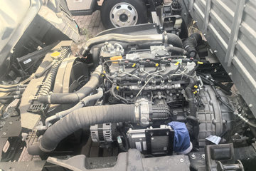 ��������½��� �ഺ�޵а� 2.5L���� 151���� ������6�� 4.17�׵��������Ῠ(����)ͼƬ