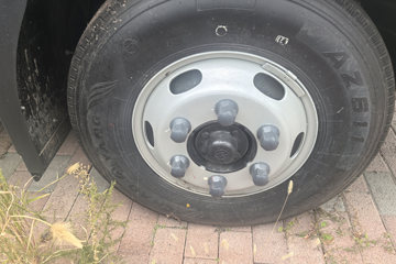 ��������½��� �ഺ�޵а� 2.5L���� 151���� ������6�� 4.17�׵��������Ῠ(����)ͼƬ