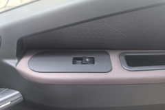 中国重汽HOWO 统帅 160马力 4.15米单排栏板轻卡 中国重汽HOWO 统帅 160马力 4.15米单排栏板轻卡