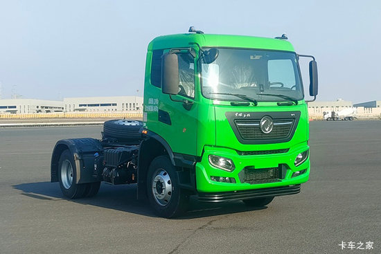 ��������KL 4.8L���� 240���� 4X2 ��ʿ��8�� ǣ����