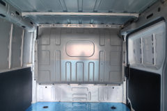 SRM鑫源E3L 2025款 实用型 2座 纯电动封闭货车 宁德时代41.86kWh