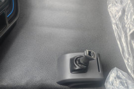 解放J6P&nbsp;电动牵引车驾驶室图片