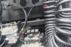 一汽解放 J6P 6X4 纯电动牵引车528.13kWh