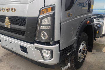 ����HOWO���� 2.5L���� 170���� �й�����10�� 5.15�׵�����ʽ�ῨͼƬ