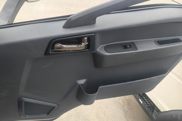 ����HOWO���� 2.5L���� 170���� �й�����10�� 5.15�׵�����ʽ�ῨͼƬ