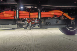 T5LEV&nbsp;电动冷藏车底盘图片