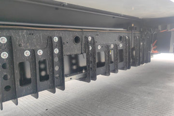 SRM��ԴT5LEV ��׼�� 4X2 3.71�׵��Ŵ��綯��س� ����ʱ��70.47kWhͼƬ