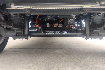 SRM��ԴT5LEV ��׼�� 4X2 3.71�׵��Ŵ��綯��س� ����ʱ��70.47kWhͼƬ