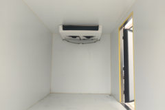 SRM鑫源T5LEV 标准型 4X2 3.71米单排纯电动冷藏车 宁德时代70.47kWh SRM鑫源T5LEV 标准型 4X2 3.71米单排纯电动冷藏车 宁德时代70.47kWh