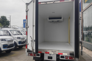 SRM��ԴT5LEV ��׼�� 4X2 3.71�׵��Ŵ��綯��س� ����ʱ��70.47kWhͼƬ