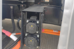 SRM鑫源T5LEV 城市版 3.7米单排纯电动栏板微卡 宁德时代55.7kWh