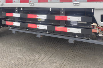 SRM��ԴT5LEV ���а� 3.7�׵��Ŵ��綯����΢�� ����ʱ��55.7kWhͼƬ