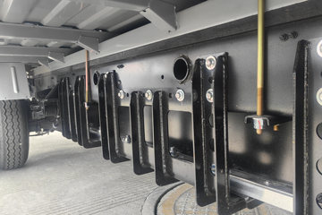 SRM��Դ T5LEV 2024��Ǽʰ� 3.5T 3.8�׵��Ŵ��綯����΢��70.47kWhͼƬ