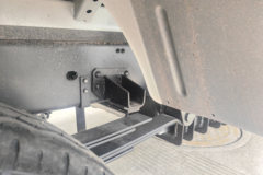 SRM鑫源 T5LEV 2024款城际版 3.5T 3.8米单排纯电动栏板微卡70.47kWh