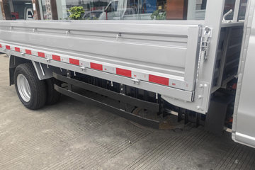 SRM��Դ T5LEV 2024��Ǽʰ� 3.5T 3.8�׵��Ŵ��綯����΢��70.47kWhͼƬ