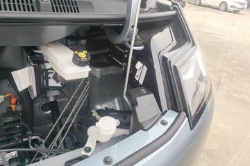 Զ������F3E 2025���ǻ۰� Һɲ 3.82�׵��Ŵ��綯����΢�� ����ʱ��56kWhͼƬ