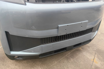 Զ������F3E 2025���ǻ۰� Һɲ 3.82�׵��Ŵ��綯����΢�� ����ʱ��56kWhͼƬ