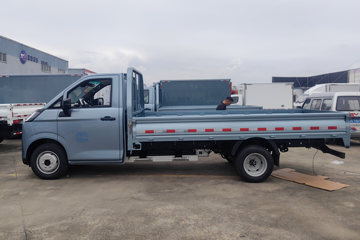 Զ������F3E 2025���ǻ۰� Һɲ 3.82�׵��Ŵ��綯����΢�� ����ʱ��56kWhͼƬ