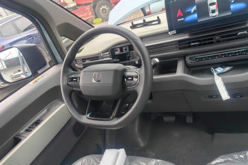 Զ������F3E 2025���ǻ۰� Һɲ 3.82�׵��Ŵ��綯����΢�� ����ʱ��56kWhͼƬ