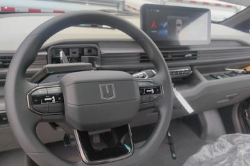 Զ������F3E 2025���ǻ۰� Һɲ 3.82�׵��Ŵ��綯����΢�� ����ʱ��56kWhͼƬ