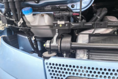 解放J7 领航版 13.2L柴油 640马力 6X4 一汽解放12档 高顶 牵引车