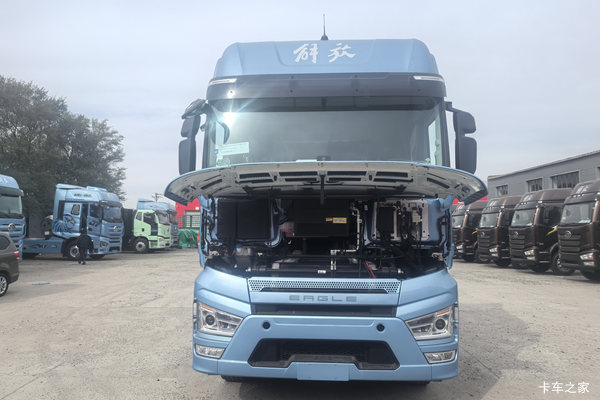 解放J7牵引车东莞市火热促销中 让利高达3万