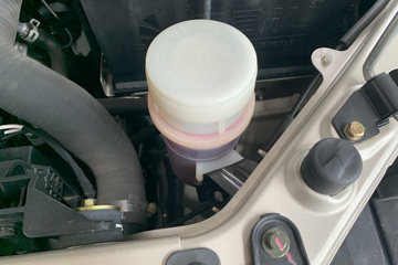 ���� ��ʮ��T30̽�ռ� 2024�� ������ 3.0T���� 143���� ���� �ֶ�˫��Ƥ��ͼƬ