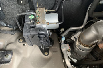 ���� ��ʮ��T30̽�ռ� 2024�� ������ 3.0T���� 143���� ���� �ֶ�˫��Ƥ��ͼƬ