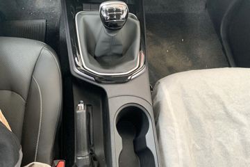 ���� ��ʮ��T30̽�ռ� 2024�� ������ 3.0T���� 143���� ���� �ֶ�˫��Ƥ��ͼƬ