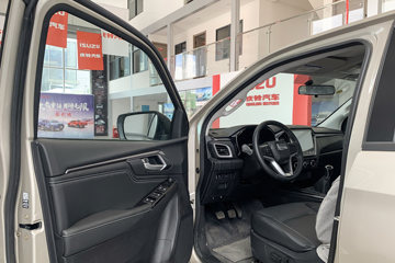 ���� ��ʮ��T30̽�ռ� 2024�� ������ 3.0T���� 143���� ���� �ֶ�˫��Ƥ��ͼƬ