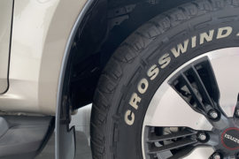 五十铃T30探险家&nbsp;皮卡底盘                                                图片