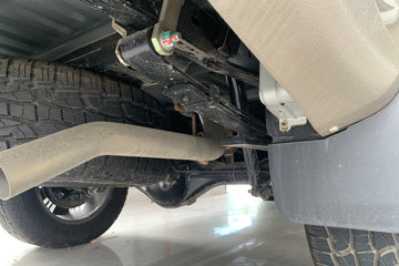 ���� ��ʮ��T30̽�ռ� 2024�� ������ 3.0T���� 143���� ���� �ֶ�˫��Ƥ��ͼƬ