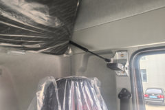 一汽解放J6L 精英版 5.7L柴油 290马力 4X2 法士特8档 高顶 6.75米栏板载货车