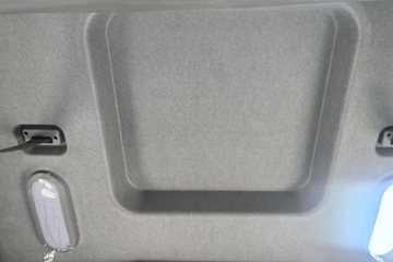 һ�����J6L ��Ӣ�� 5.7L���� 290���� 4X2 ��ʿ��8�� �߶� 6.75�������ػ���ͼƬ