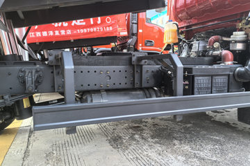 �����½�����S1 2.5L���� 160���� 4X2 ��ʿ��10�� 3.5�׵�����ж��ͼƬ