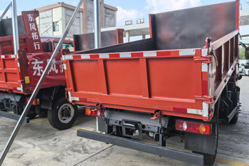 �����½�����S1 2.5L���� 160���� 4X2 ��ʿ��10�� 3.5�׵�����ж��ͼƬ