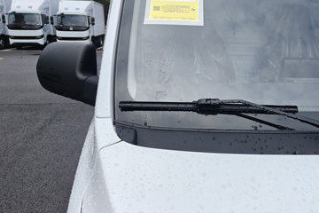 Զ�� ����F1E 2025���ǻ۰�  3.05�׵��Ŵ��綯��ʽ΢�� ����51.39kWhͼƬ