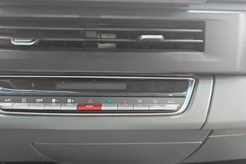 Զ�� ����F1E 2025���ǻ۰�  3.05�׵��Ŵ��綯��ʽ΢�� ����51.39kWhͼƬ