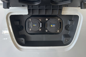 ��������E5 2025�� ���˴�ҵ�� 6�� ���綯��� ����36.8kWhͼƬ