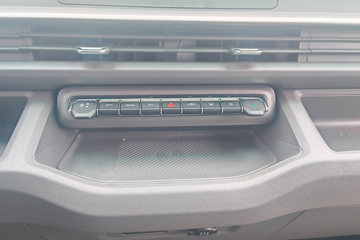 Զ�� ȫ������V7E 2025�� �Ǹ��� 2�� ���綯��ջ��� ��о51.4kWhͼƬ