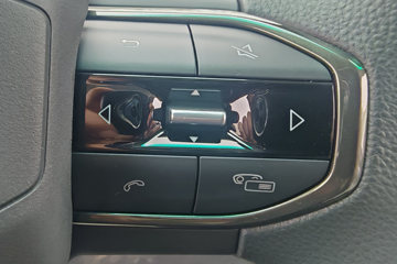 Զ�� ȫ������V7E 2025�� �Ǹ��� 2�� ���綯��ջ��� ��о51.4kWhͼƬ