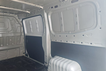 Զ�� ȫ������V7E 2025�� �Ǹ��� 2�� ���綯��ջ��� ��о51.4kWhͼƬ