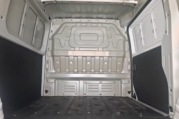 Զ�� ȫ������V7E 2025�� �Ǹ��� 2�� ���綯��ջ��� ��о51.4kWhͼƬ